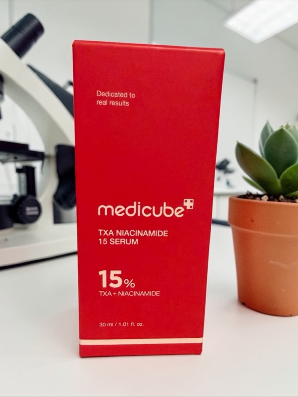 Medicube TXA Niacinamide 15% Serum - Red